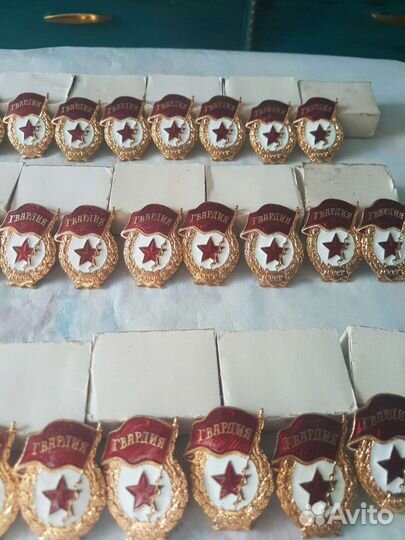 Армейские знаки 