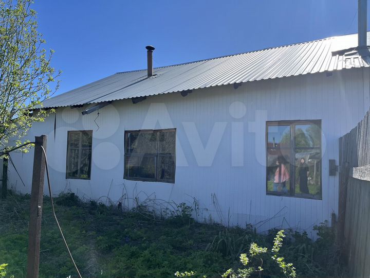 2-к. квартира, 40 м², 1/1 эт.