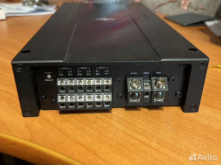 Усилитель Helix m six