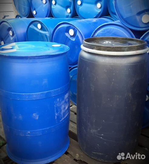 Бочки пластиковые на 200л. б/у
