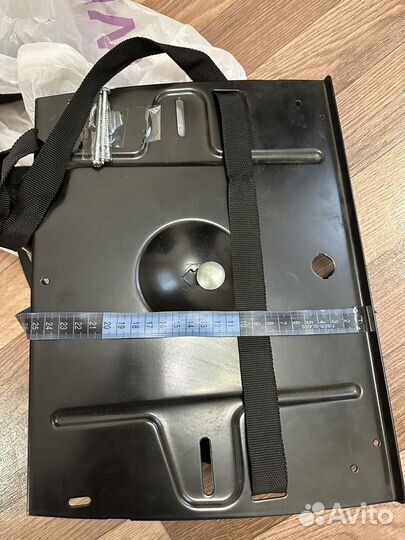 Подставка кронштейн настенная