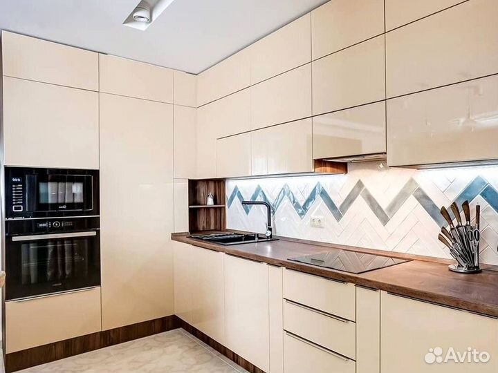 Кухонный гарнитур 