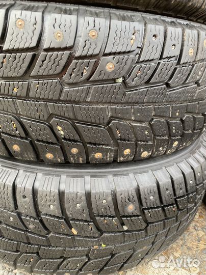 Michelin Latitude X-Ice North 215/60 R17