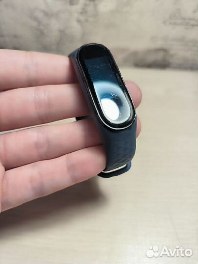 Фитнес браслет Xiaomi Mi Band 4