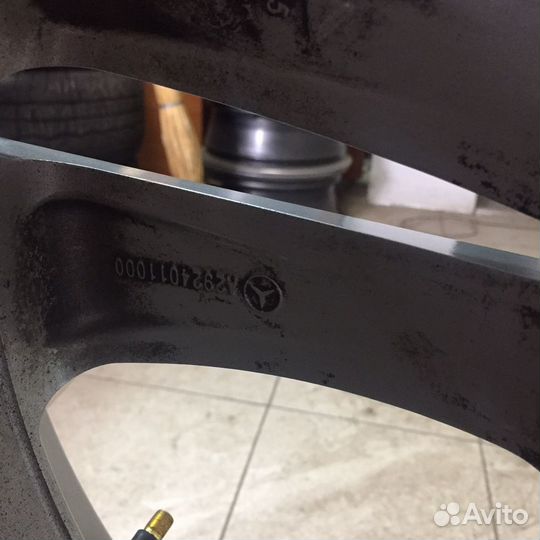 R21/5x112 et52 (dia 66.6) Mercedes ориг. 1 шт