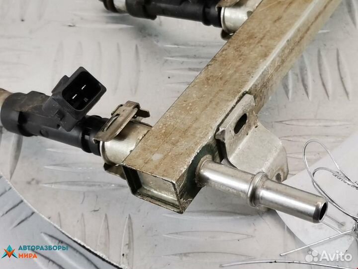 Форсунка Opel Corsa D 2010 24420543