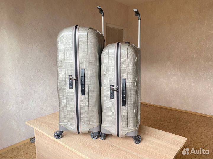 Чемоданы Samsonite Cosmolite M, XL новые