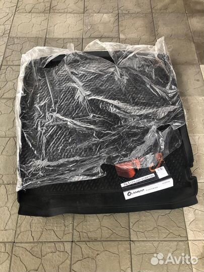 Коврик для Passat B8