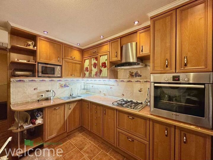 4-к. квартира, 74 м², 5/9 эт.