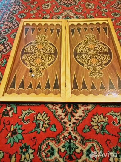 Ящик для игры в нарды