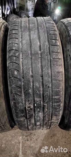 Bridgestone Turanza T001 215/50 R18