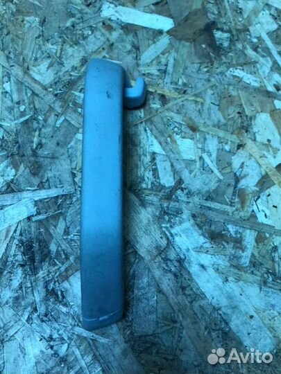 Ручка стойки задняя левая Volkswagen Transporter