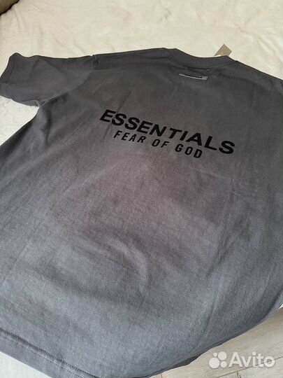 Essentials футболка
