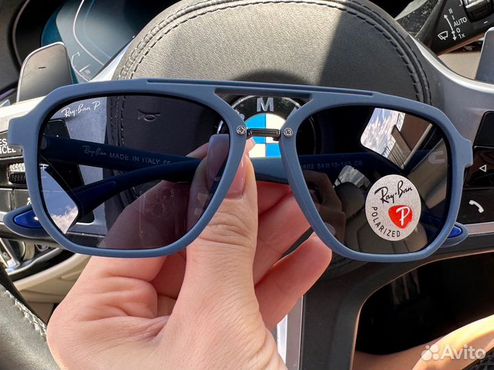 Солнцезащитные очки Ray-Ban с поляризацией синие