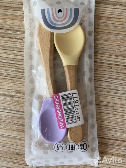 Столовые приборы для ребенка новые