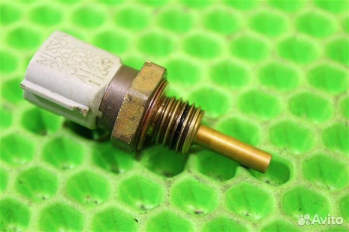 Датчик температуры Nissan X-Trail T32 MR20