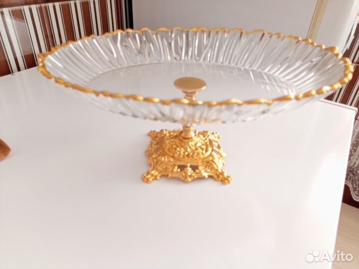 Стеклянные вазы для фруктов