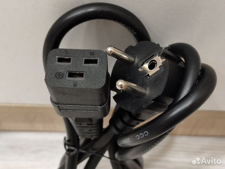 Кабель сетевой для асика 3*1,5 С19 разъём 1,8м