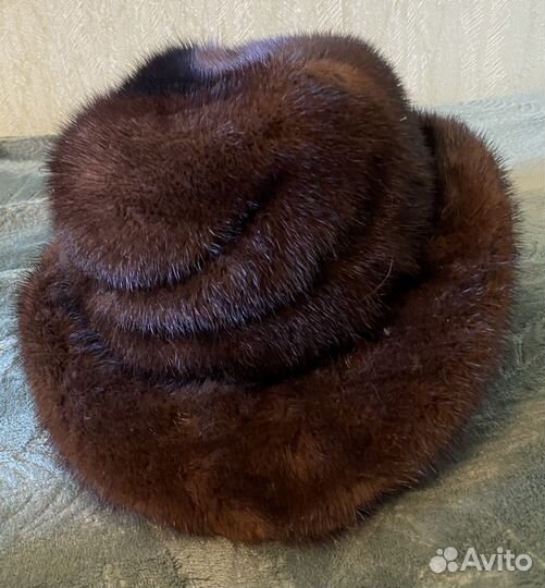 Шапка зимняя меховая женская