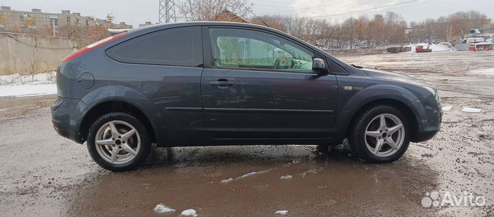 Ford Focus 2.0 МТ, 2006, 256 000 км