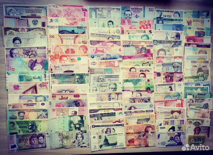 Набор банкнот 100 стран мира UNC пресс Весь мир