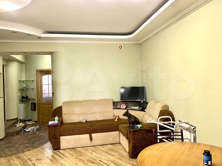 2-к. квартира, 51 м², 2/2 эт.