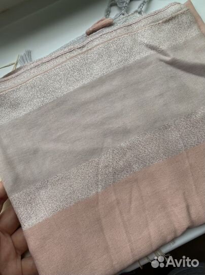 Женские шарфы и платки