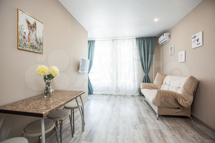 2-к. квартира, 55 м², 10/10 эт.