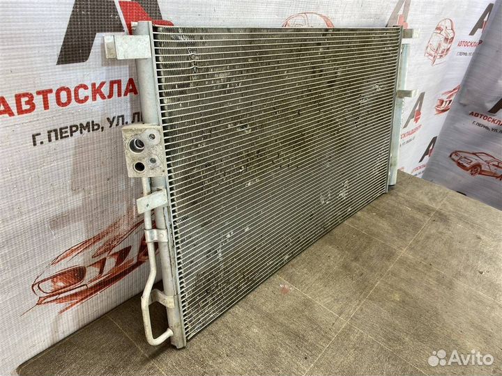 Конденсер (радиатор кондиционера) Hyundai Tucson
