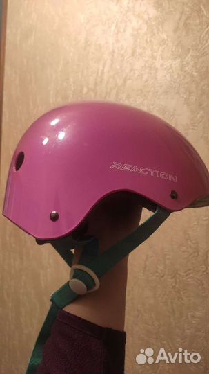 Шлем детский для роликов reaction