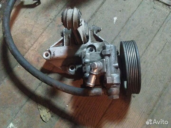 Насос гидроусилителя LADA