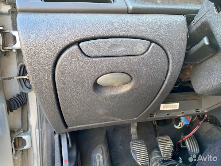 Бордачек водителя Citroen C5