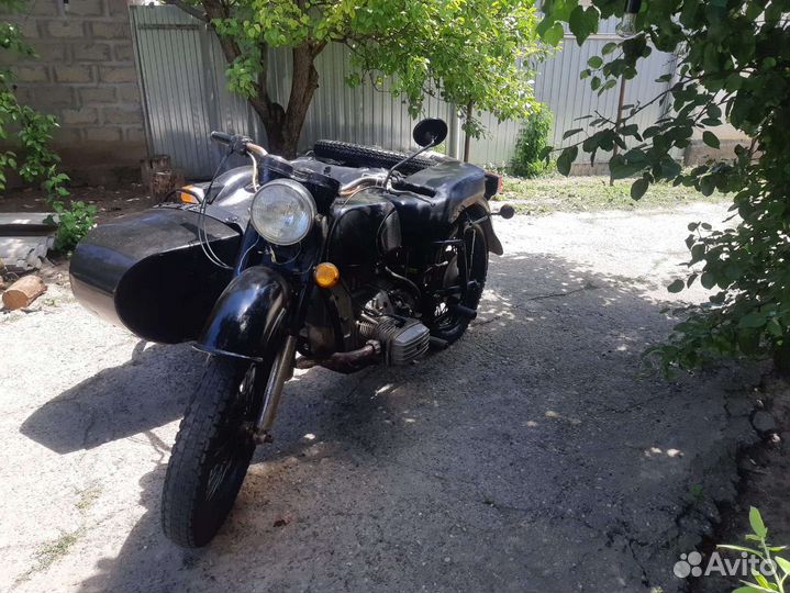 Мотоцикл днепр
