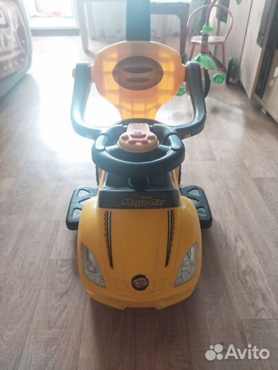 Детская машинка каталка