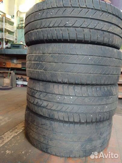 Continental VancoWinter 2 225/65 R16 112R