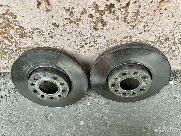 Суппорта Ауди А6 С4 / 100 / 45