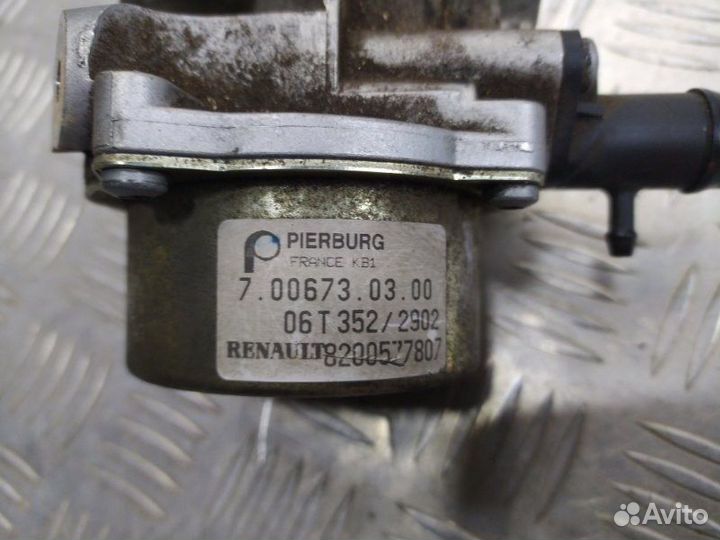 Насос вакуумный Renault Megane 2 1.5 К9К 2003-2008