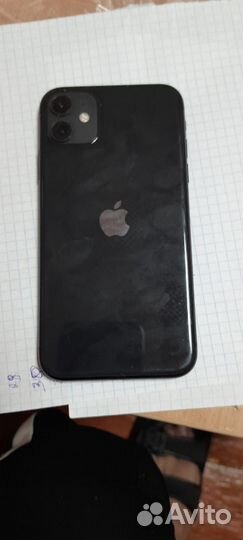 iPhone 11, 64 ГБ