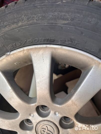 Hankook Winter I'Cept IZ2 215/60 R16