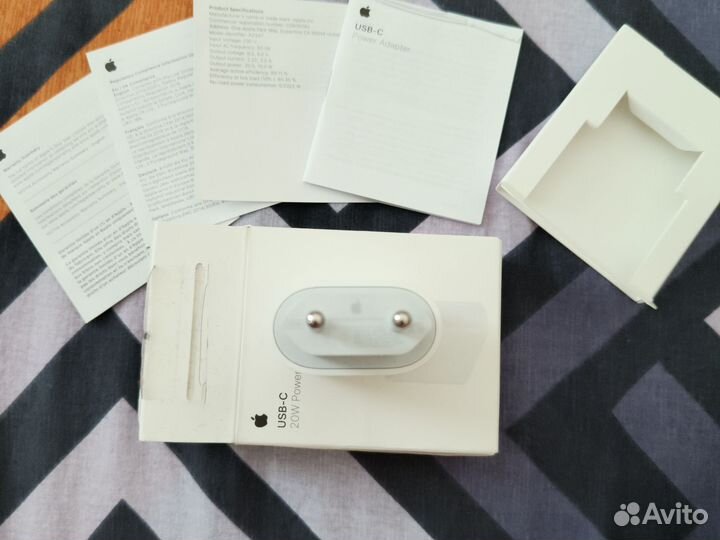 Адаптер питания apple