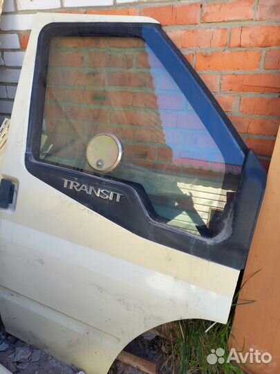 Дверь бронированная от инкассаторской машины