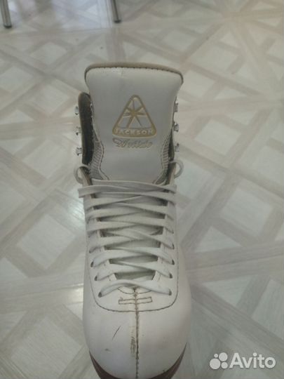 Фигурные коньки jackson artiste