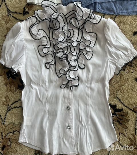 Школьные блузки, футболки, майки