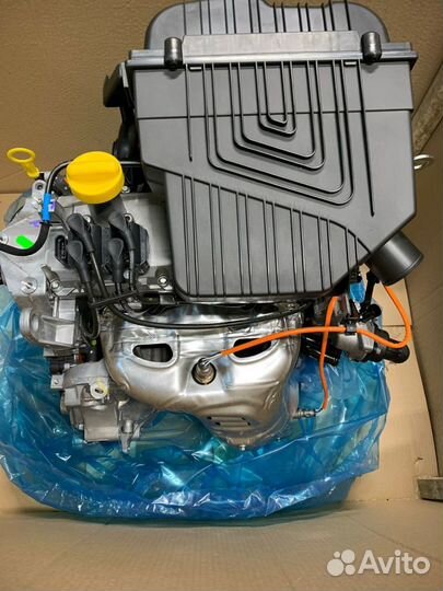 Двигатель в сборе K7M Renault Sandero