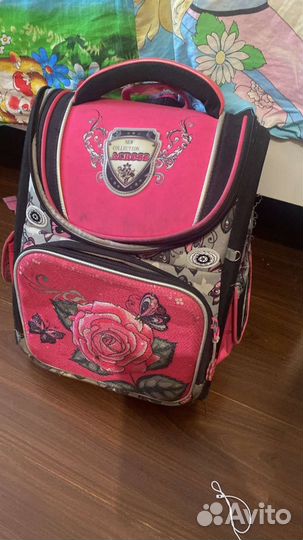 Школьный рюкзак