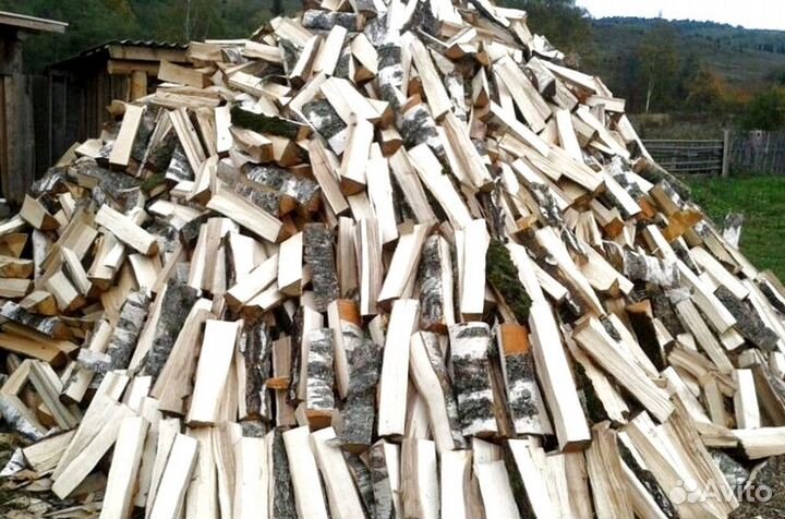 На дворе трава на траве дрова