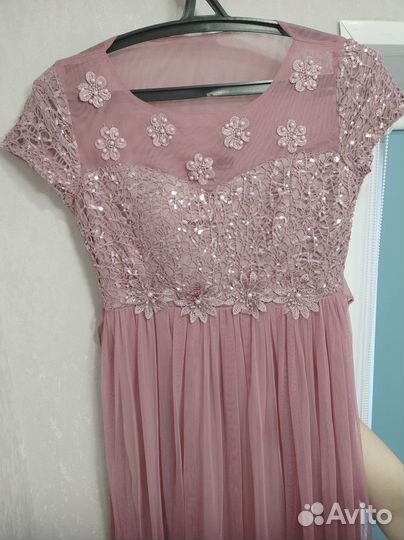 Вечернее платье