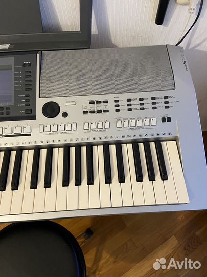 Синтезатор yamaha PSR S700