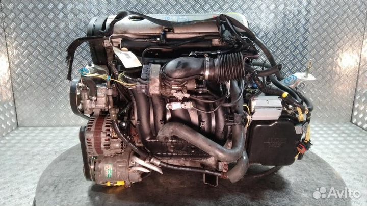 Двигатель Peugeot 406 (99-04) 2002 Бензин 2.0