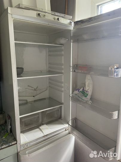 Холодильник